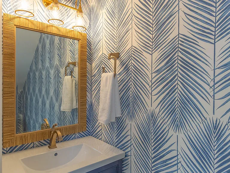2478 Bedford Mews Dr — Photo 11
