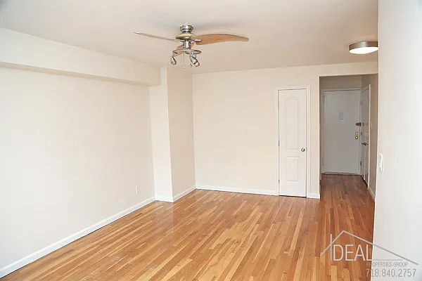 Rented by Ideal Properties Group | media 4