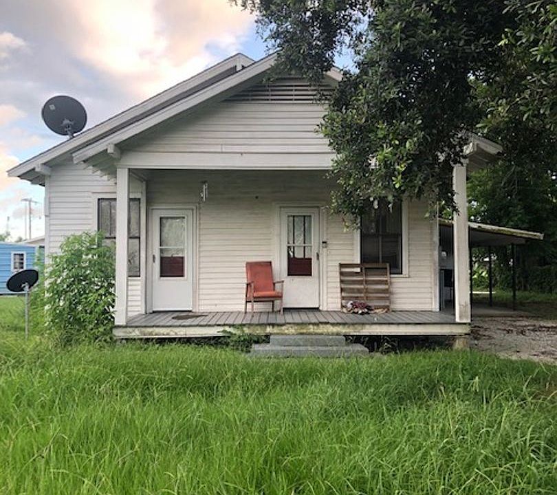 1st image of 209 Belva St