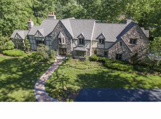 3400 Greene Countrie Dr, Newtown Square, PA 19073