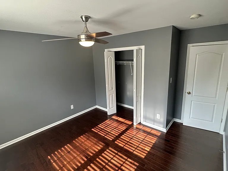 2503 Becketts Ridge Dr — Photo 35