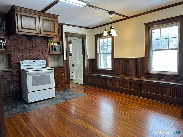 2 bed, 1400 sqft, $1,975 — Photo 4