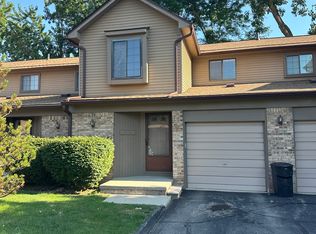 18674 W Thirteen Mile Rd APT 2, Beverly Hills, MI 48025