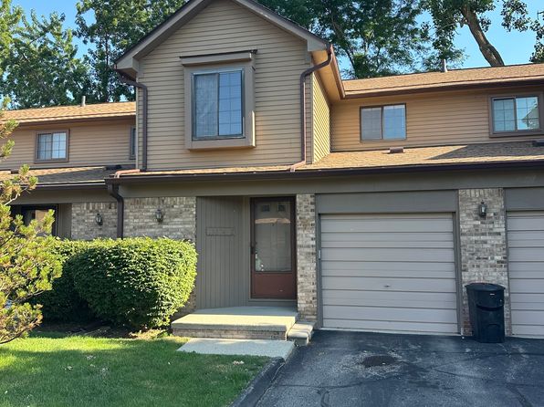 18674 W Thirteen Mile Rd APT 2