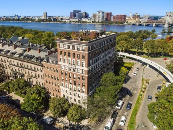 100 Beacon St #Penthouse B, Boston, MA 02116