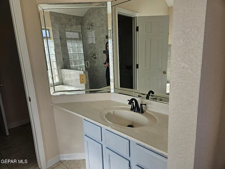 11235 Kachina Dr — Photo 12