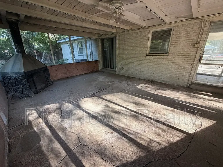 4573 Boyce Rd — Photo 21