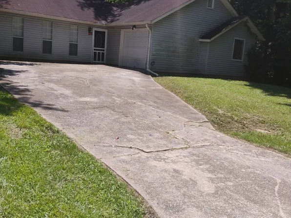 1553 Birch Log Pl, Austell, GA 30168