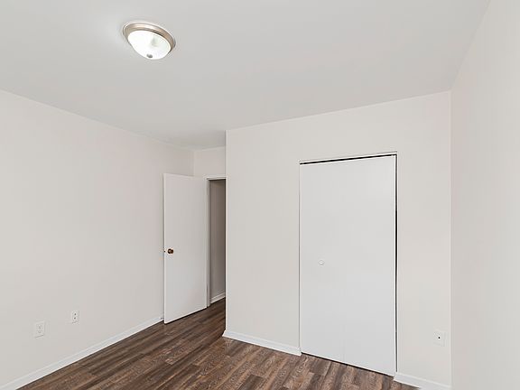 5th image of 123 Saint Josephs Dr #2-Bedroom