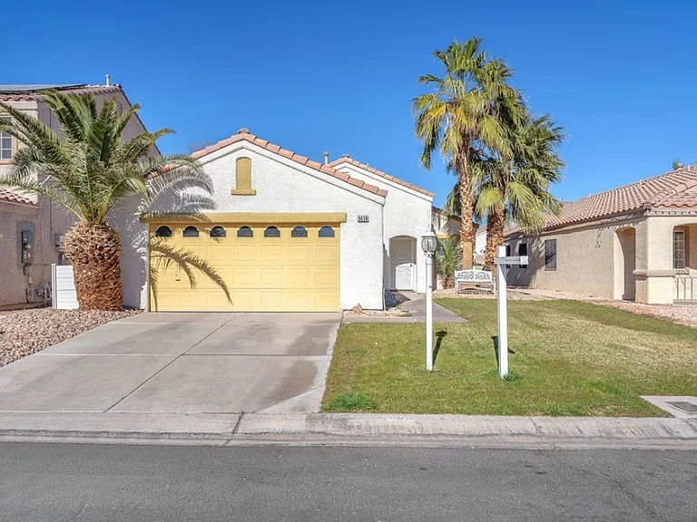 5838 Heather Marie Dr — Photo 1