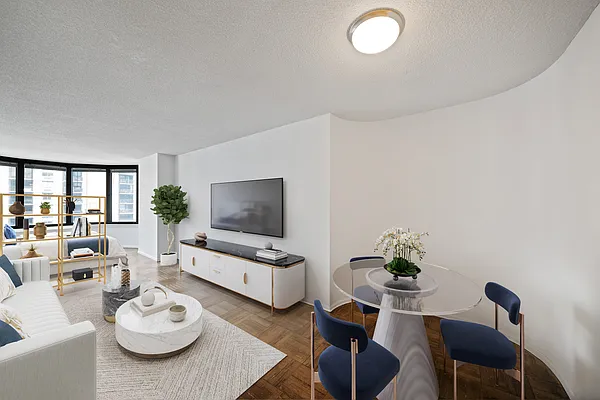 Rented by Akam Sales and Brokerage | media 15