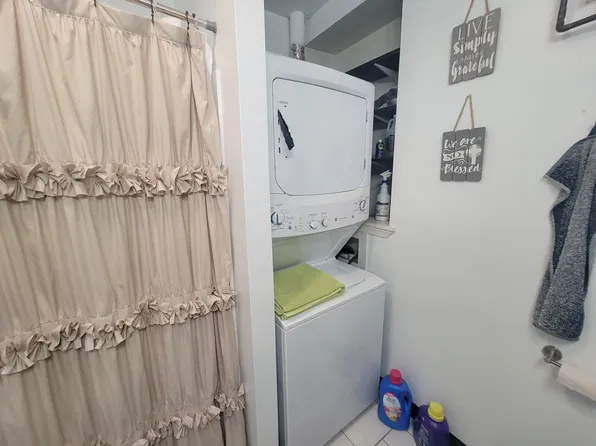 401 Madison St #2, Reading, PA 19607