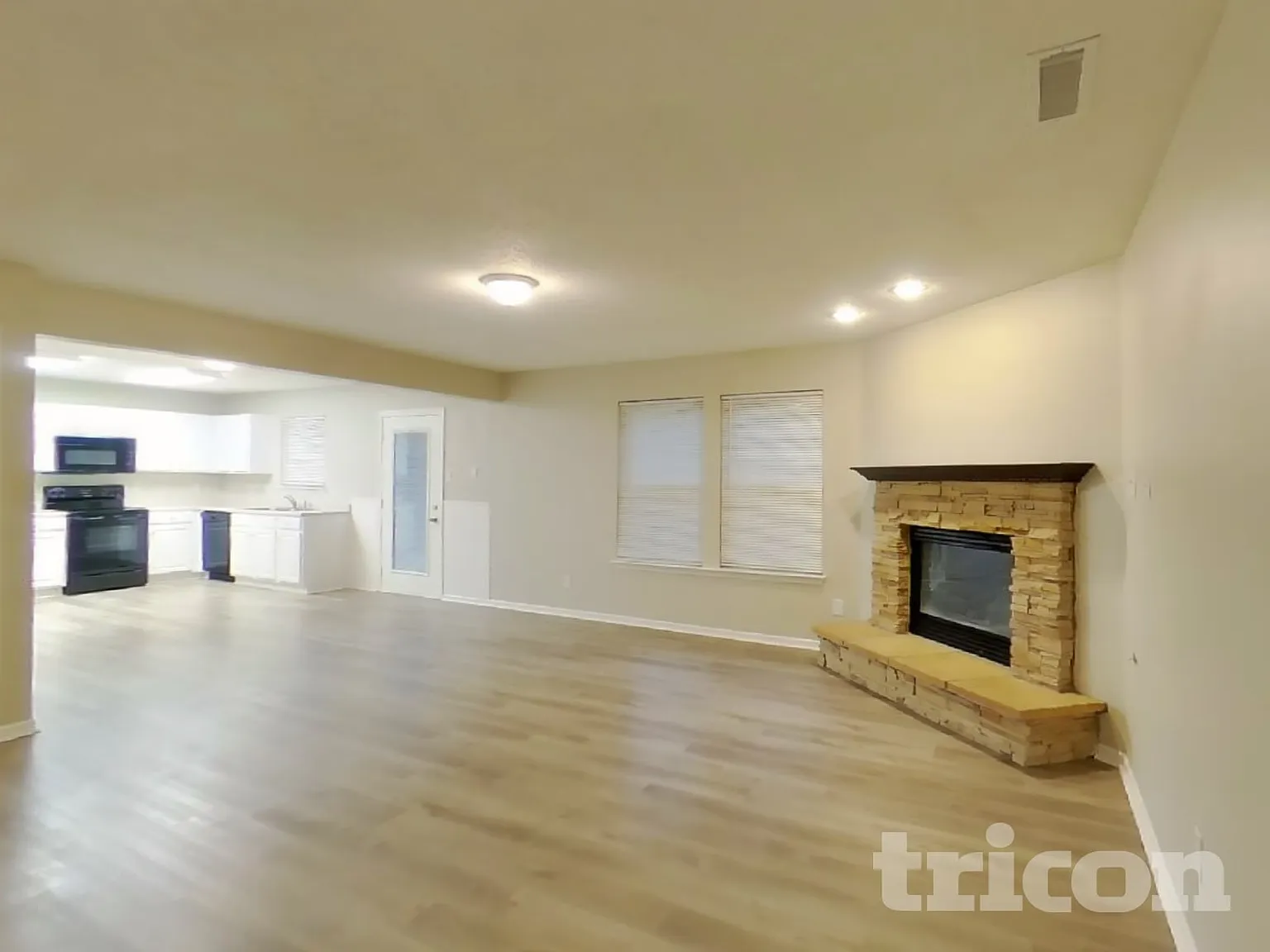 3463 Capsella Lane Indianapolis IN — Photo 2