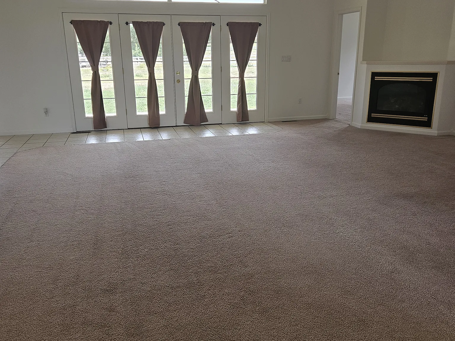 3 bed, 2086 sqft, $2,700 — Photo 4