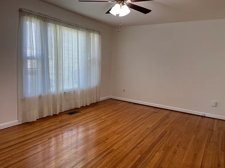 2101 Jade Dr — Photo 23