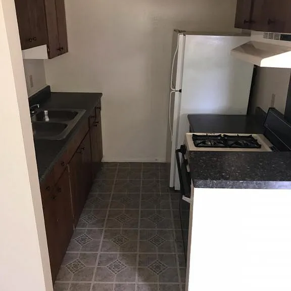 804 S Royall St #G — Photo 5