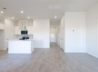 10325 SW 55th Ter, Mustang, OK 73064