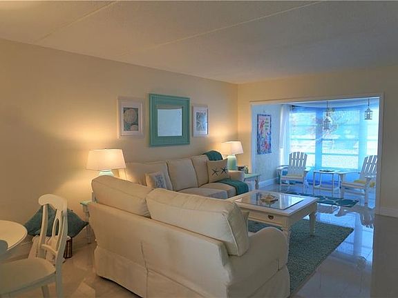 4th image of 1020 De Leon Dr #308