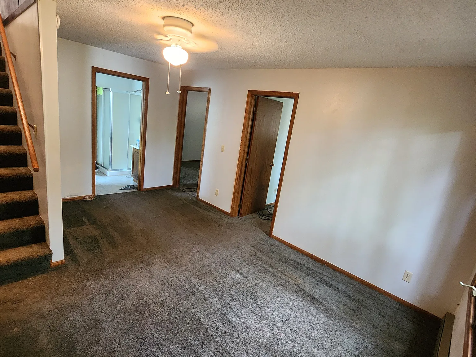 3 bed, 1200 sqft, $1,500 — Photo 4
