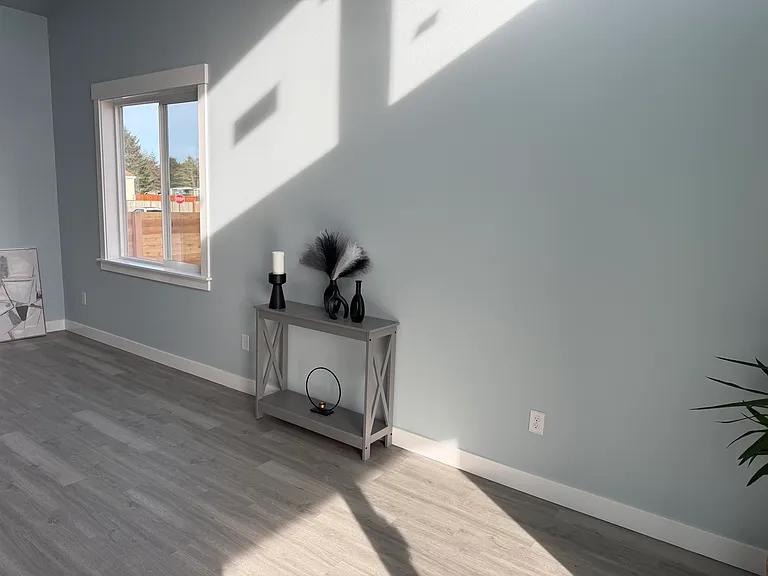 697 A Sunset Ave NE — Photo 11