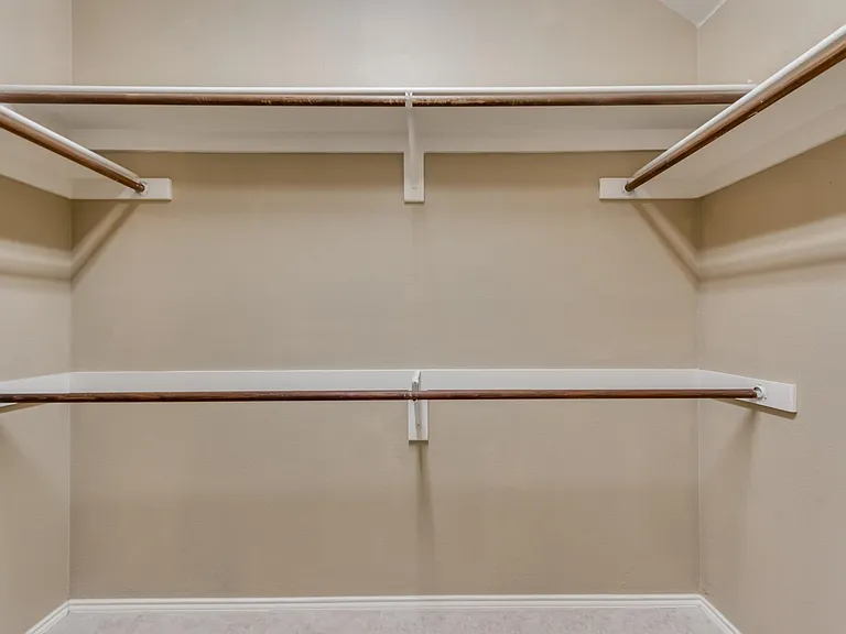 4309 Lone Rock Ct — Photo 11