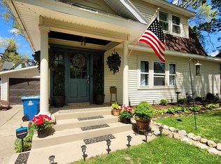 16 Harvard Ct, Battle Creek, MI 49017