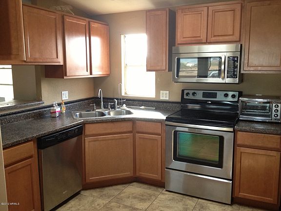 3rd image of 28908 N 181st Ave