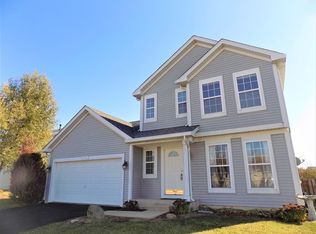2747 Jenna Cir, Montgomery, IL 60538