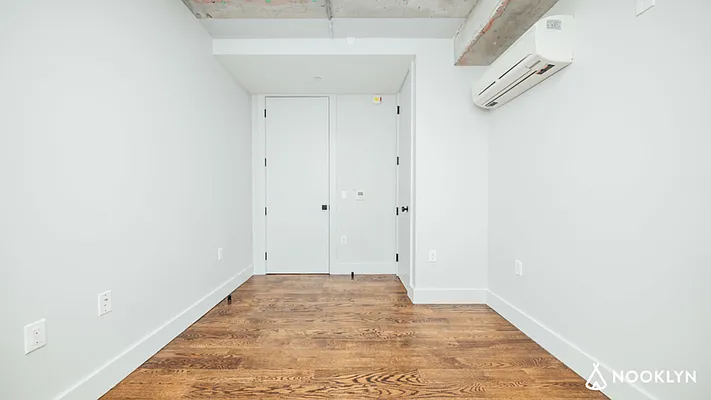 Rented by Nooklyn NYC LLC | media 74