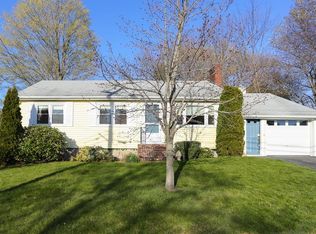 123 Knollwood Cir, Weymouth, MA 02188