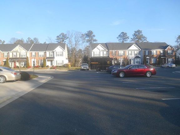 5th image of 2005 Dominion Townes Ln