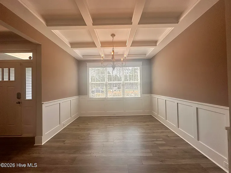 201 Thistleberry Dr — Photo 10