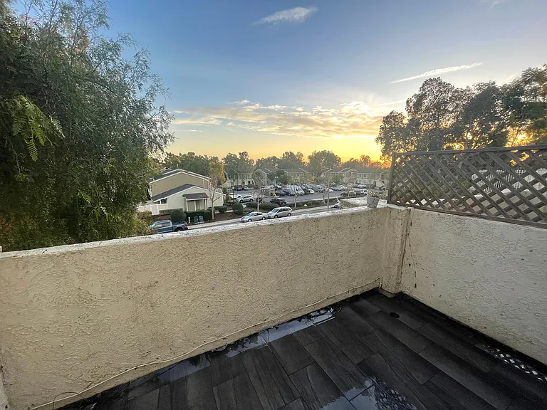 23356 La Mar #C — Photo 10