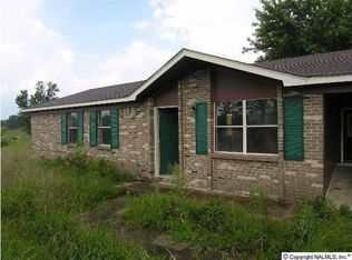 2722 Eva Rd, Falkville, AL 35622