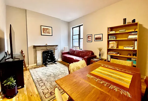 Rented by Corcoran | media 14