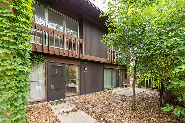 1st image of 5925 Oakwood Dr #142-D