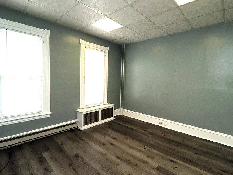 56-58 N Nice St #1L — Photo 8