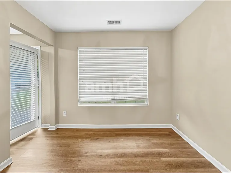 1012 Early Rise St — Photo 5