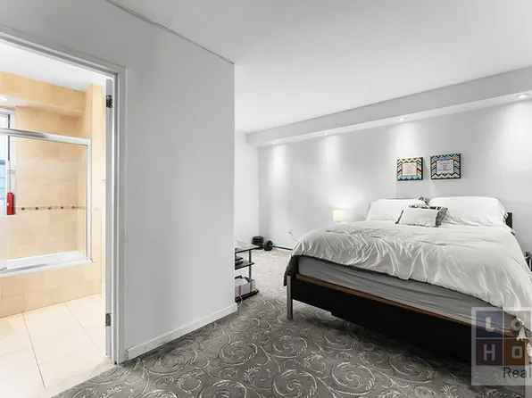 568 Grand Street image 10 of 27