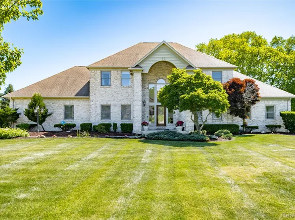 5098 Harvest Ln, Clio, MI 48420