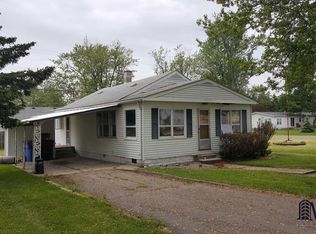 3414 Lakeview Ave, Monroe, MI 48162