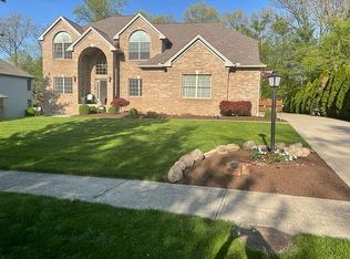 18509 Nantucket Row, Strongsville, OH