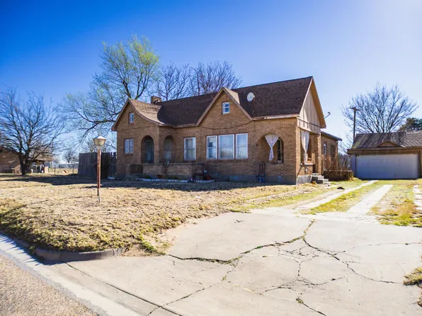 620 Waldron St, McLean, TX 79057