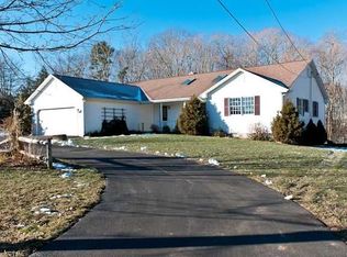 143 Maple Shade Rd, Middletown, CT 06457