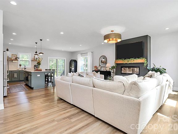 4th image of 12093 Coyle Rd