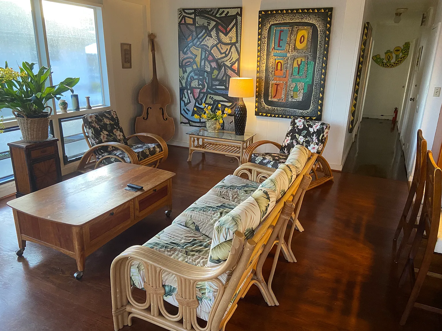 3 bed, 1.5 bath, 1056 sqft, $3,500 — Photo 2