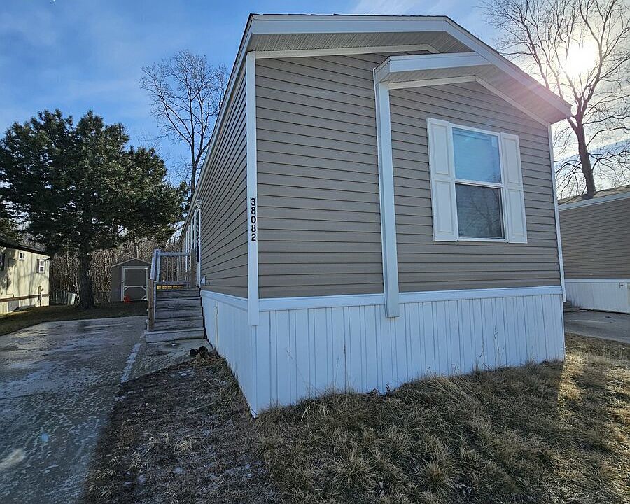 1st image of 38082 Versailles St