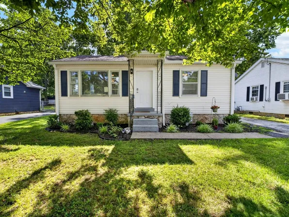 1556 Virginia Dr, Bowling Green, KY 42101