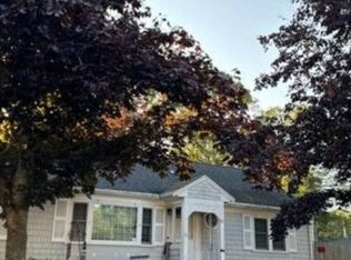 52 Compass Cir, Hyannis, MA 02601