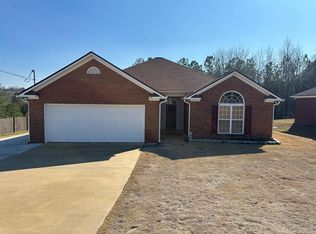 146 Bluebird Ln, Phenix City, AL 36870